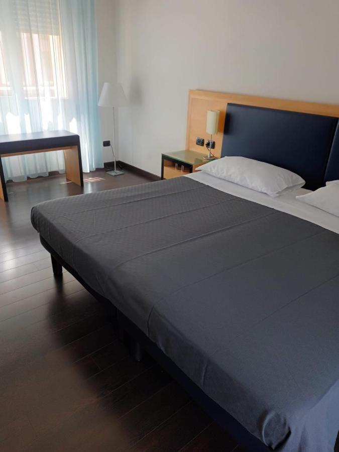 Luxury Rooms Padova Station エクステリア 写真